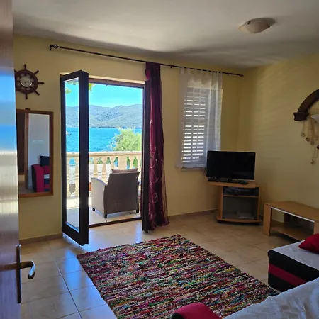 Julieta Apartment